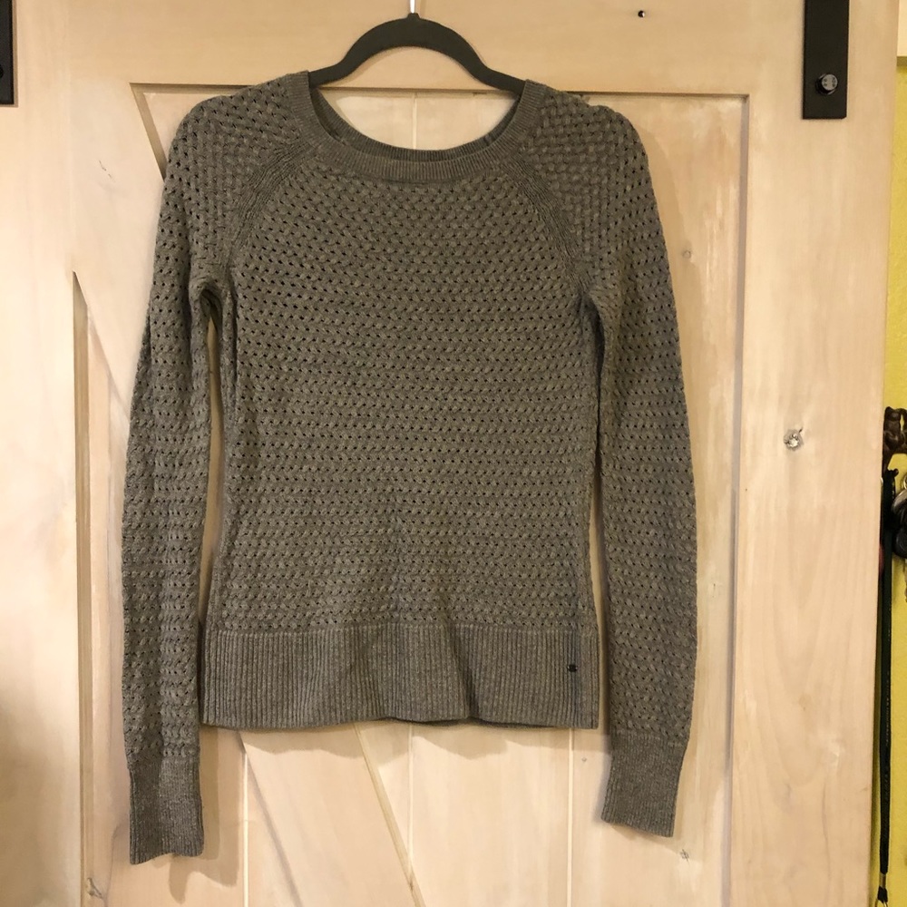 American Eagle Scoop Neck Sweater